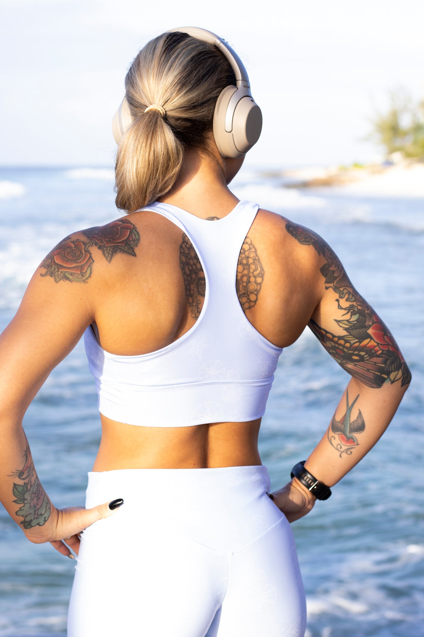 Sand Dollar in Hawkes Blue Longline sports bra